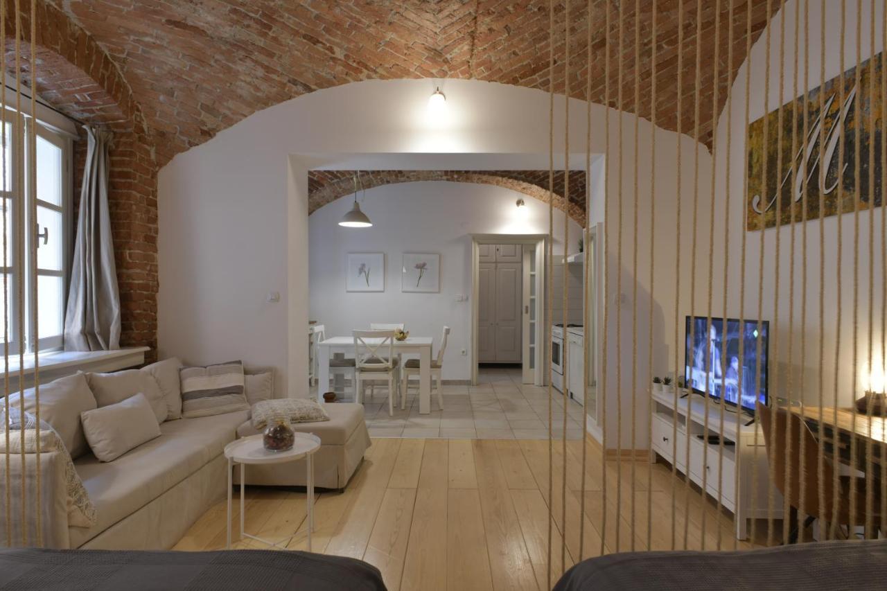 Apartment Azalea Загреб Экстерьер фото