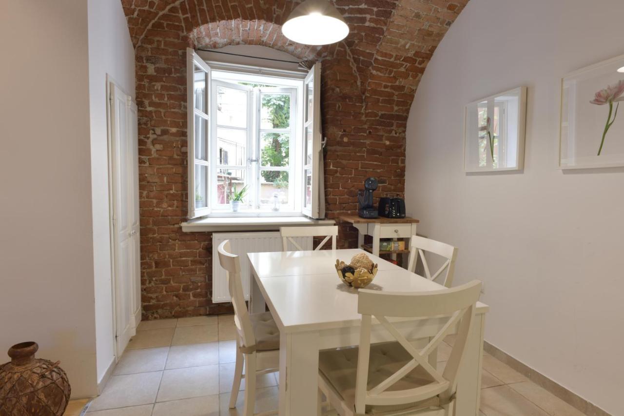 Apartment Azalea Загреб Экстерьер фото